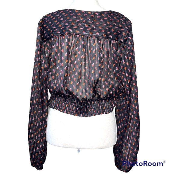 Zara Crop Twist Top Paisley Long Sleeve black red medium - Picture 3 of 6